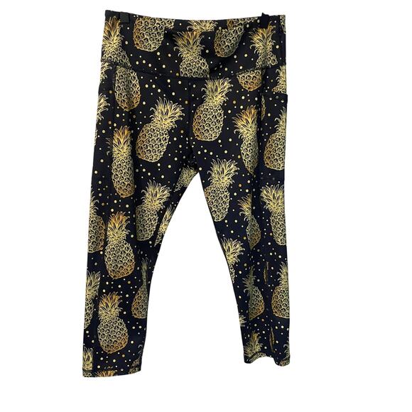 CVG Constantly Varied Gear Black Gold Pineapple Print Crop Legging Capri Sz L - Picture 2 of 12